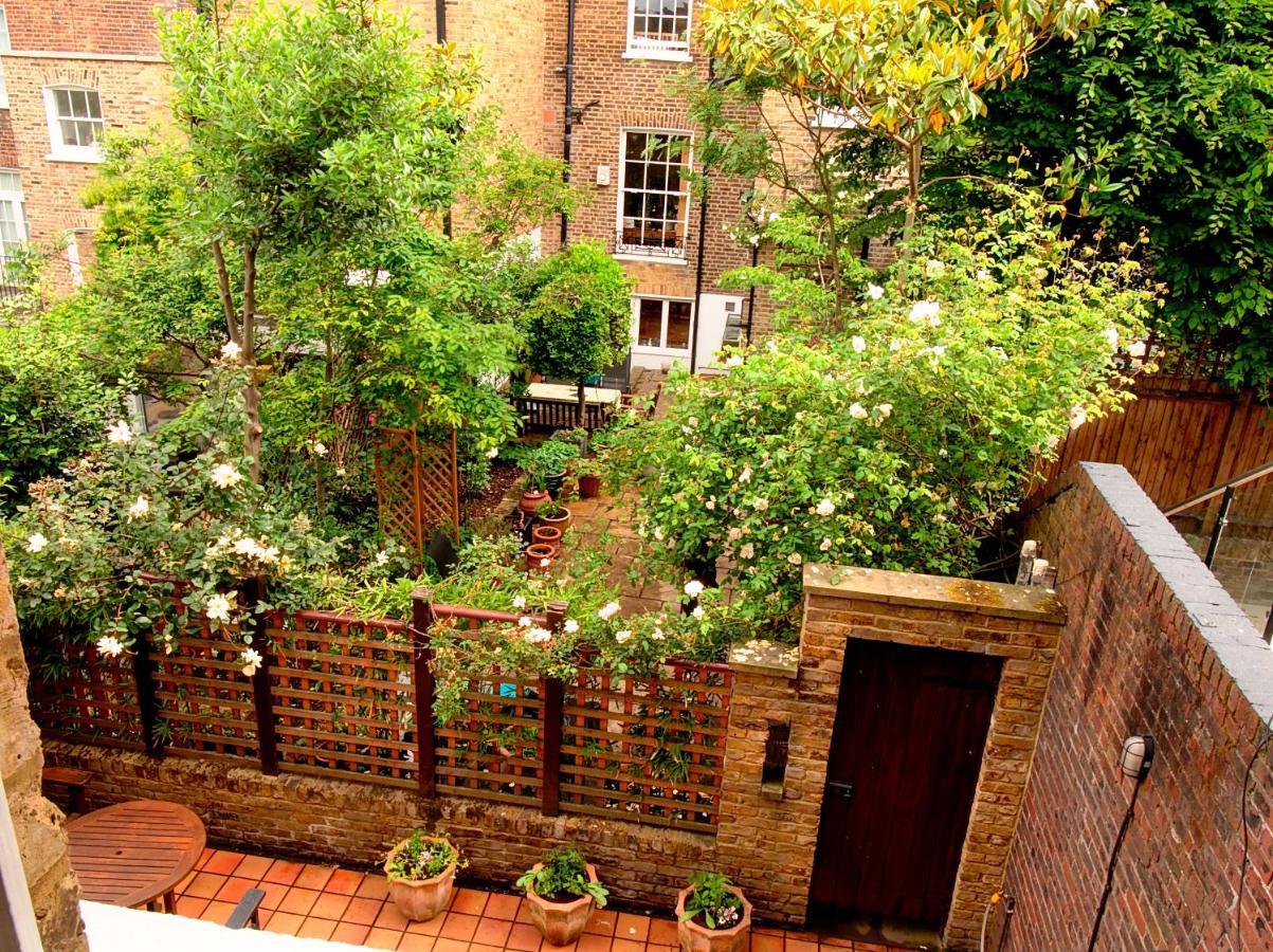 Serene Townhouse With Parking London Exterior foto